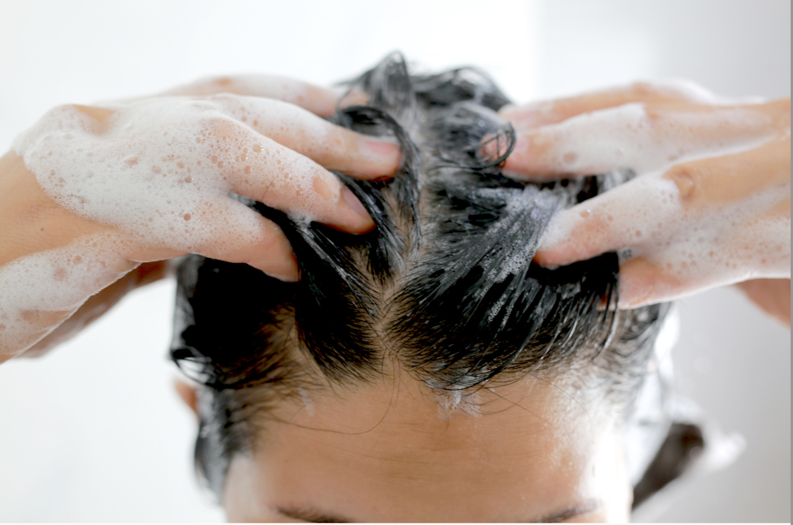 Un Nuovo Modo di Pensare il Lavaggio dei Capelli!