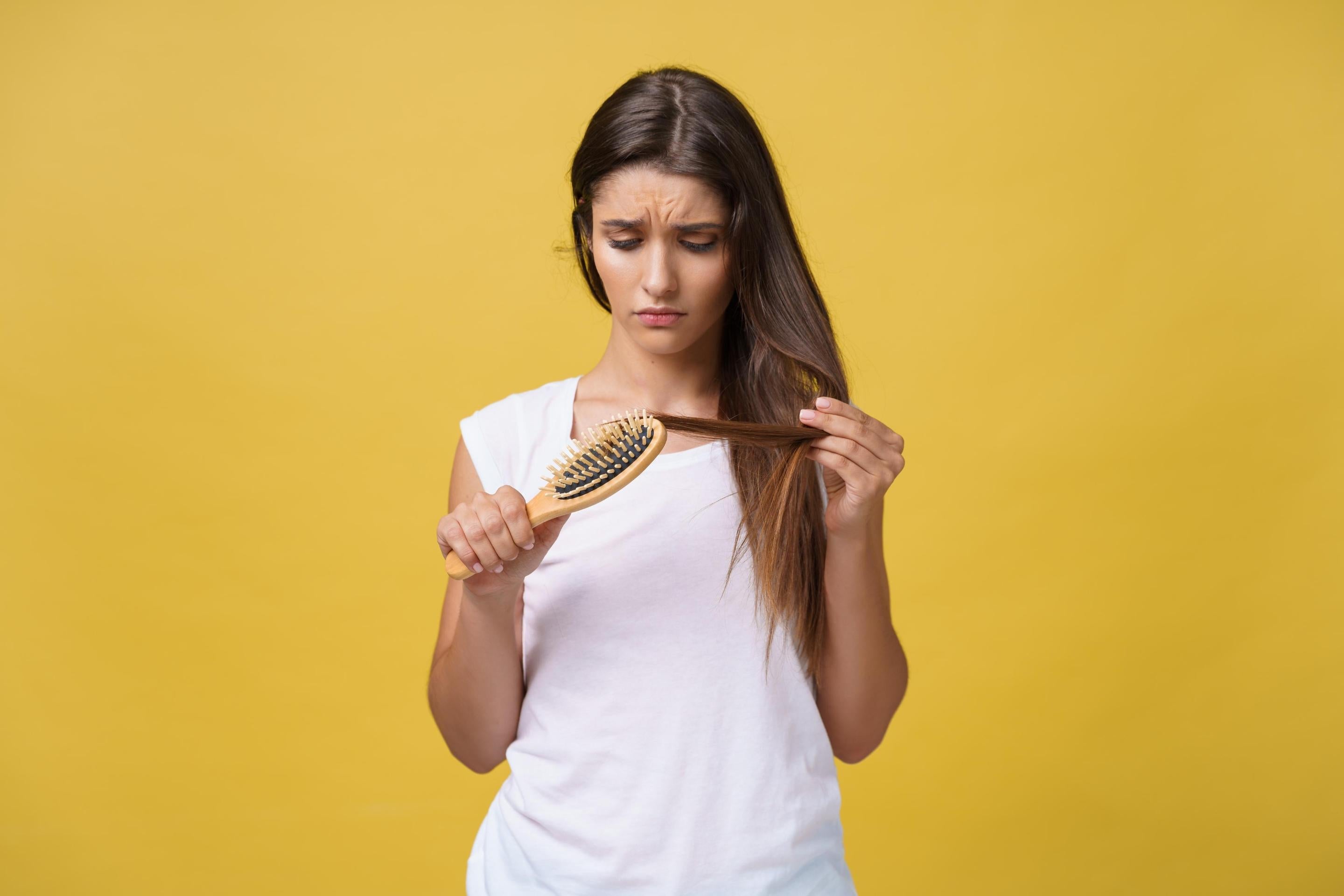 La caduta dei capelli negli adolescenti